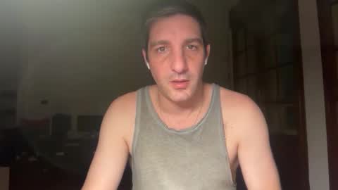 ideebizzarre online show from May 2026 10:49:02 PM