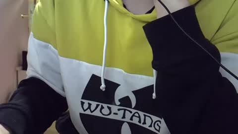 Snapshot of idkwhattowatch chatting on December 2024 09:51:01 PM idkwhattowatch online show from December 2024 09:51:01 PM