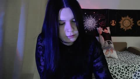 Vella online show from April 2026 12:35:01 PM