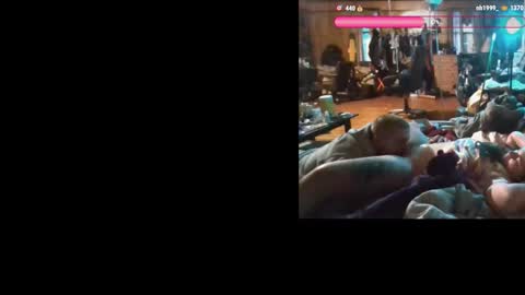 ike6oodnigh online show from January 2026 10:45:01 PM