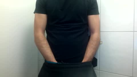 ilcaponero online show from March 2026 11:49:02 PM