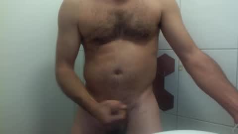 ilcaponero online show from April 2026 10:02:02 PM