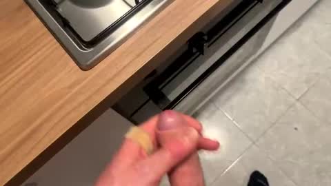 ilconte81 online show from April 2026 09:42:01 PM