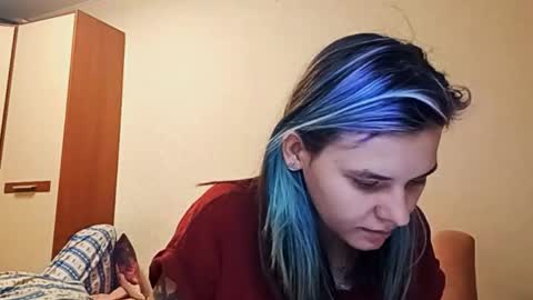 Aurora online show from April 2026 04:35:01 PM