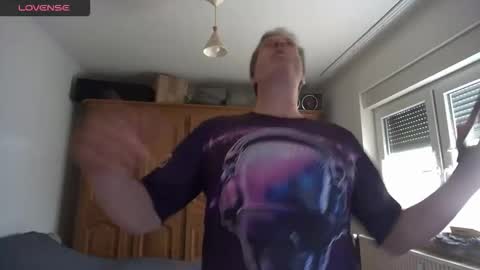 iliebetight online show from April 2026 09:59:01 AM