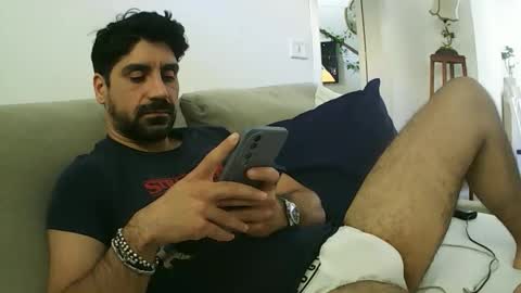 ilmangj90 online show from May 2026 09:15:01 AM