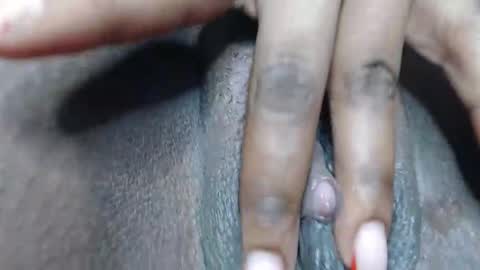 Sandrah online show from October 2025 11:51:02 PM