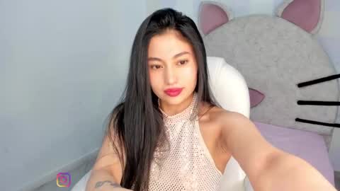Atenea online show from May 2026 04:07:01 AM