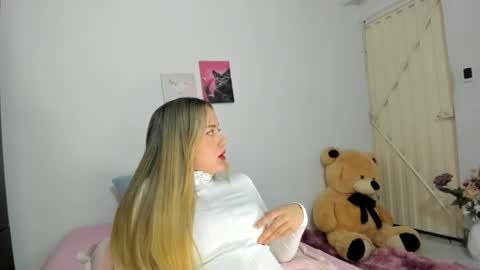 Caro   online show from June 2026 03:22:02 AM