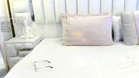 Kazumi online show from April 2026 12:32:02 PM