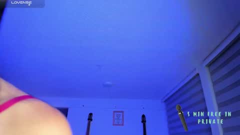 im_mariana online show from March 2026 02:06:02 AM