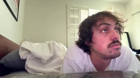 im_nervous online show from April 2026 10:40:02 PM