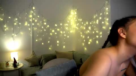 Pattie online show from January 2025 01:22:01 AM