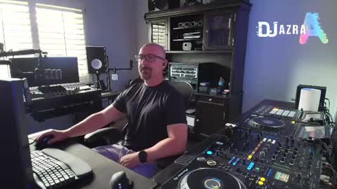 DJ Azra online show from April 2026 11:35:02 PM
