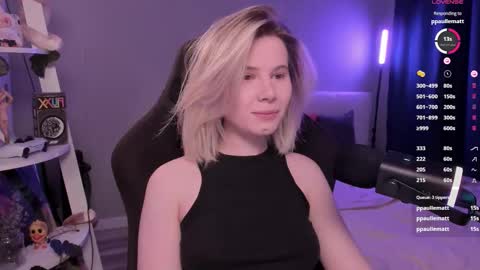 Mia online show from March 2026 11:37:02 AM