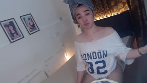 indestructabletrixie online show from February 2026 09:12:02 AM