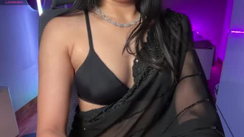 Ayesha online show from April 2026 06:25:02 PM