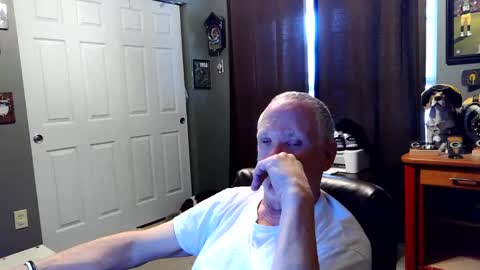 Papa online show from November 2025 07:25:01 PM