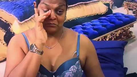 indiancherrypie online show from February 2026 05:39:01 AM