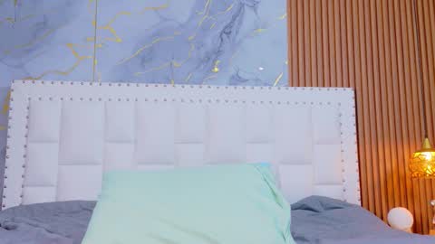 LITTLE AINHOA  online show from December 2025 07:21:02 PM