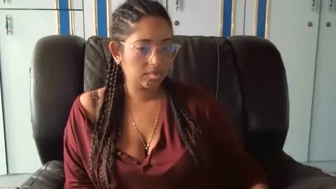 Indianpalgal69 online show from February 2025 09:42:01 AM