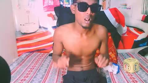 Snapshot of indianthuggin chatting on December 2025 07:42:01 PM BabyFace online show from December 2025 07:42:01 PM