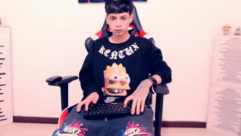 matias online show from April 2026 09:19:01 PM