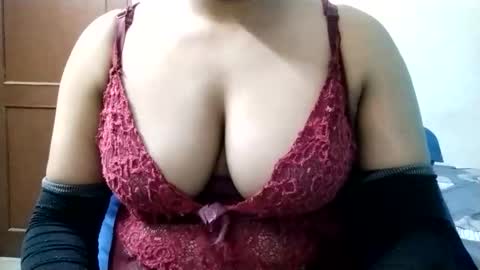 Snapshot of innocent_mannu chatting on June 2026 04:50:02 PM Innocent mannu online show from June 2026 04:50:02 PM