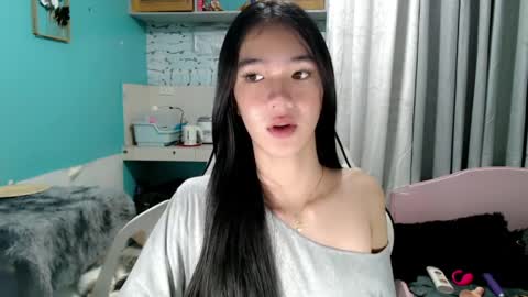 Reign online show from April 2026 06:49:02 PM