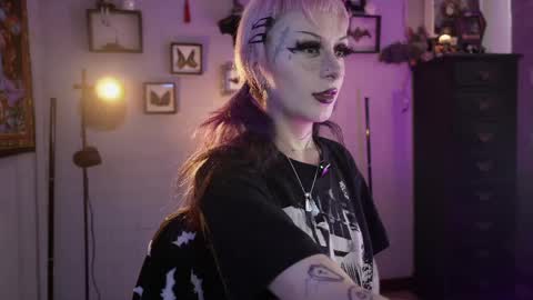   SANIA  online show from April 2026 07:48:01 PM