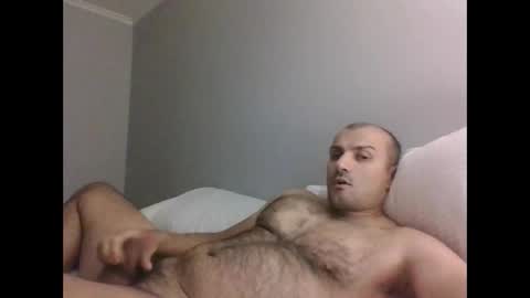 intolder35 online show from April 2026 01:06:01 PM