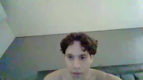 WillyTripleXxx online show from January 2026 05:32:02 AM