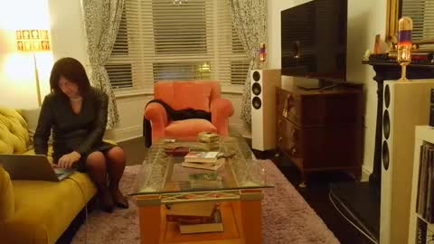 Irena Adler online show from December 2025 10:48:02 PM