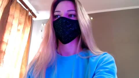 Lily online show from April 2026 02:43:01 PM