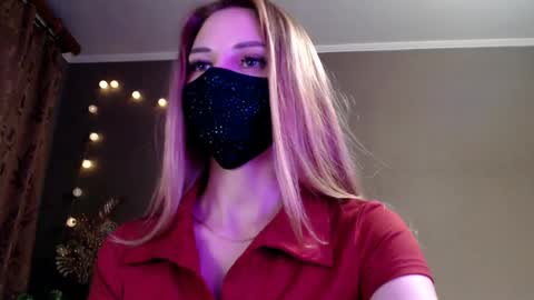 Lily online show from April 2026 05:41:02 PM