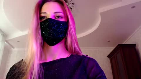 Lily online show from June 2026 05:28:02 PM