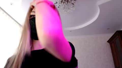 Lily online show from July 2026 02:31:01 PM