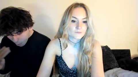Snapshot of iris_roslin chatting on June 2026 02:21:01 AM Iris 3 online show from June 2026 02:21:01 AM