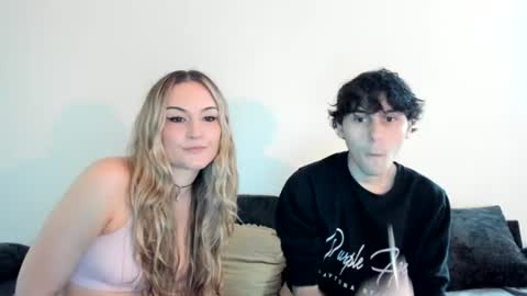 Snapshot of iris_roslin chatting on June 2026 01:10:01 AM Iris 3 online show from June 2026 01:10:01 AM