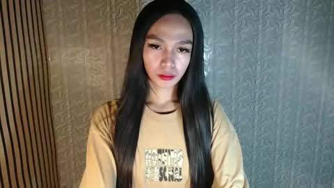 IRISH AND TRIXIE online show from April 2026 02:59:02 AM