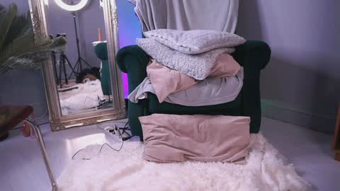 Maria online show from January 2025 03:20:02 AM