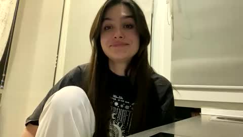 Snapshot of irisss31 chatting on May 2026 07:11:02 PM irisss31 online show from May 2026 07:11:02 PM