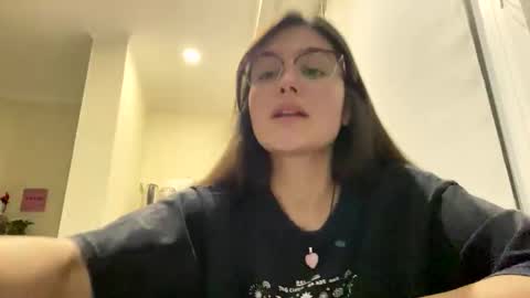 Snapshot of irisss31 chatting on May 2026 07:20:02 PM irisss31 online show from May 2026 07:20:02 PM