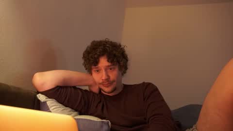 Snapshot of ironthud chatting on December 2025 11:11:02 PM Sam online show from December 2025 11:11:02 PM