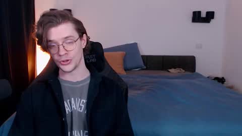 Snapshot of ironthud chatting on March 2026 07:53:02 PM Sam online show from March 2026 07:53:02 PM