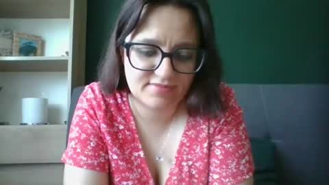 Snapshot of irresistibleparis chatting on June 2026 05:34:02 AM Paris online show from June 2026 05:34:02 AM