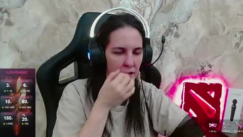 Irwi Tomboy online show from April 2026 07:58:01 PM