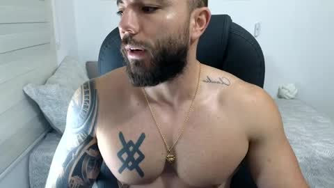 Isaac carter online show from April 2026 10:38:02 AM