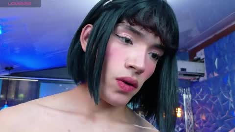 isaacnova online show from May 2026 08:48:01 PM