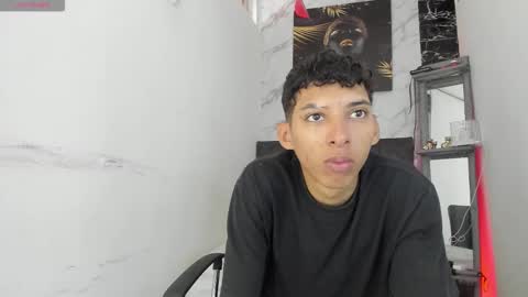 Isabella online show from November 2025 07:08:02 PM